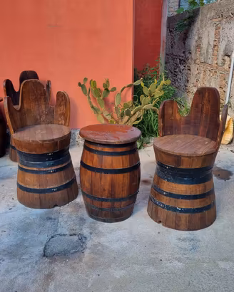 sedili in legno 