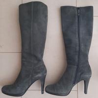 stivali camoscio grigio n 37 con piccola zeppa