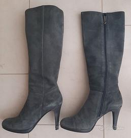 stivali camoscio grigio n 37 con piccola zeppa