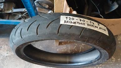 gomma 120 70 17 bridgestone battlax bt016