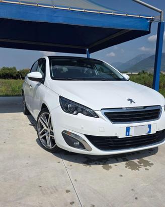 Peugeot 308 Allure bianca 1.6 120cv