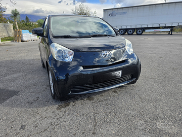 Toyota IQ