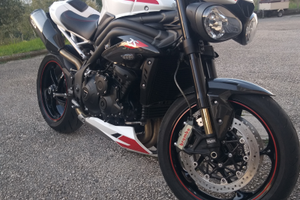 Speed Triple 1050 RS