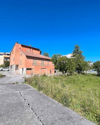 Villa Singola-357mq con box-C/da S.G. in Golfo