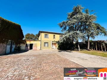 Villa Indipendente con Ampio Giardino