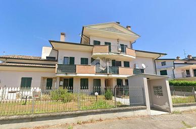 2 LOCALI A MOTTA VISCONTI