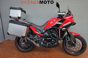 Moto Morini X-Cape 649 cerchi raggi