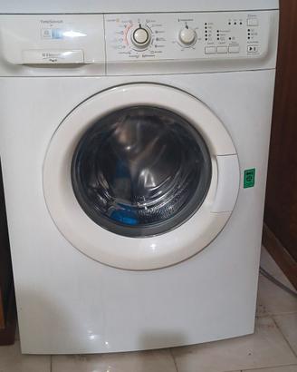 Lavatrice Electrolux RWP 105205 W