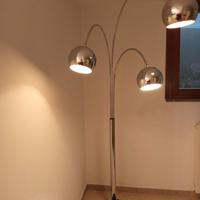 Lampada da terra piantana vintage Reggiani