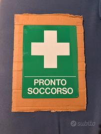Targhetta pronto soccorso anni 80’