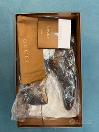 Gucci scarpa allacciata coda di rondine bicolor