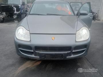 Porsche Cayenne 3.2 BFD 2006 Demolita Per Ricambi