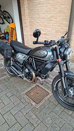 Ducati scrambler nightshift