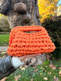 Yuki_yarns Borsa pochette arancione