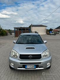 Toyota RAV4 2.0 D-4D 4x4 – 2004