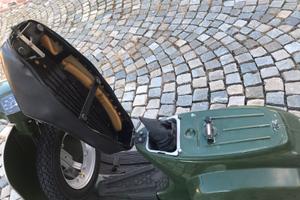 Vespa 50 pecial