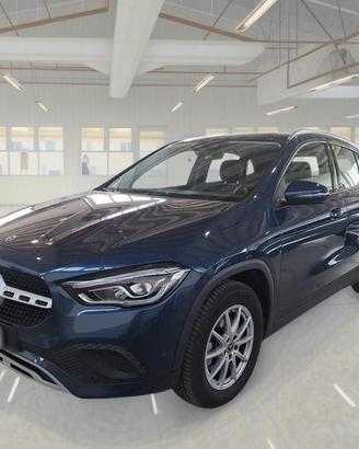 MERCEDES-BENZ GLA 200 D AUTOMATICO BUSINESS EXTRA 