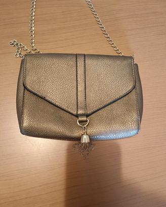 Borsa pochette dorata