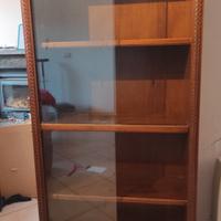 Due librerie in legno