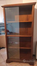 Due librerie in legno