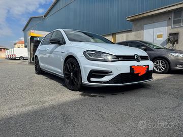 Volkswagen Golf R line 7.5 1.6 TDI DSG