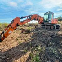 Escavatore hitachi zx 240