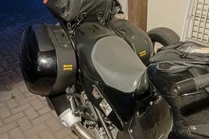 moto Kawasaki GTR 