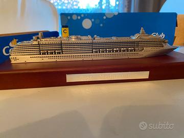 Modellino nave crociera Costa Mediterranea