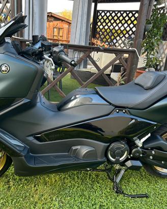 T max 560