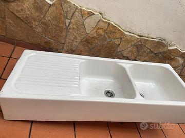 Lavandino a due bocche dolomite