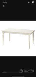 Tavolo bianco allungabile