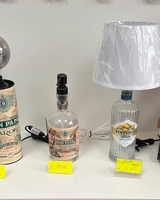 Lampade abatjour con bottiglie di gin /vodka