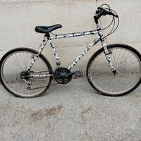 bici MTB ragazzino 24" mimetica