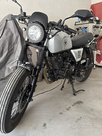 Moto Come nuova sempre i box