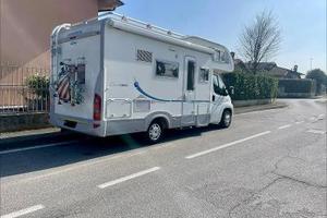 Adria Coral A 640 SK mansardato 3000  160 CV
