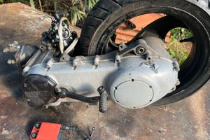 Blocco motore piaggio nrg mc2