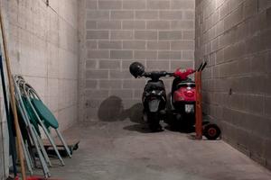 Box auto 18 mq - Viale Lancetti Milano