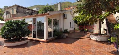 Villa o villino Messina [Cod. rif 3162411VRG]