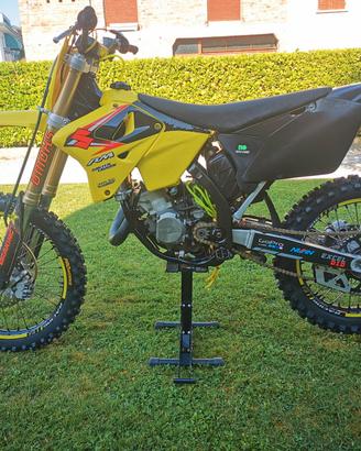 suzuki RM 125