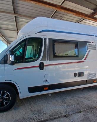 camper Van V65XL Rapido