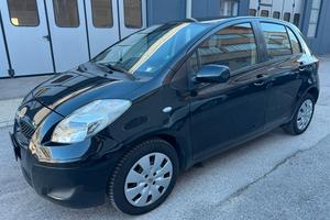 Toyota Yaris 1.3 3 porte Sol
