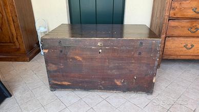 Cassone in legno