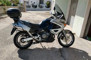 HONDA VARADERO 