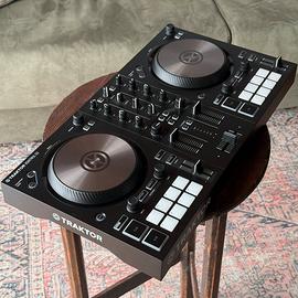 TRAKTOR S2 MK3 + TRAKTOR 3 PRO + DECKSAVER