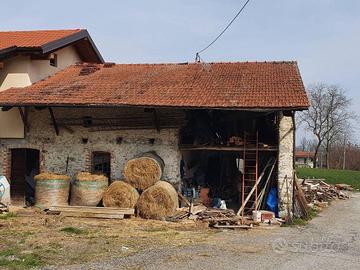 Rustico / Casale di 60 m² con 4 locali a Peveragno
