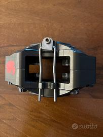 Pinza Brembo racing p2 30 64mm posteriore CNC