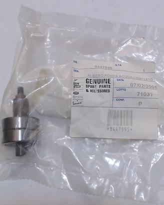 ALBERO E CUSCINETTI POMPA ACQUA APRILIA GILERA PIA