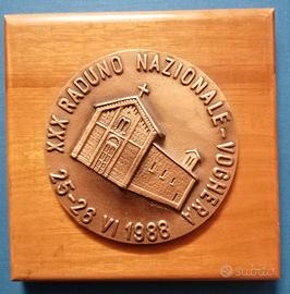 Medaglione Chiesa e Cattedrali a Voghera 1988