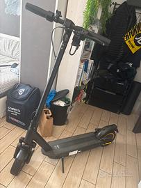 Monopattino Elettrico AOVOPRO ESMAX