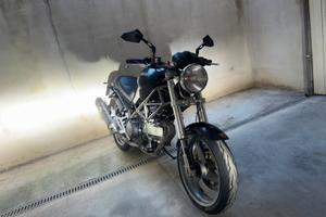 Monster 600